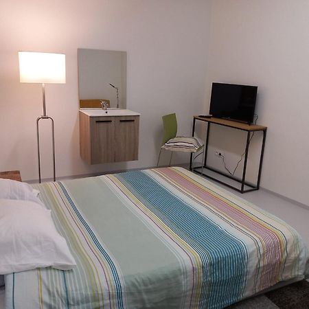 Chez Jean Claude Chambre 2 Personnes วาฟร์ ภายนอก รูปภาพ